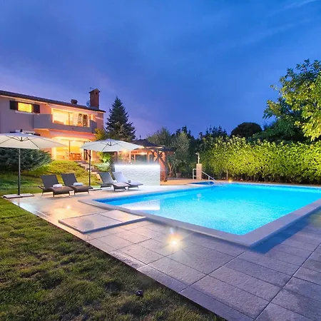 Olive Garden Villa
