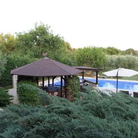 Olive Garden Villa *