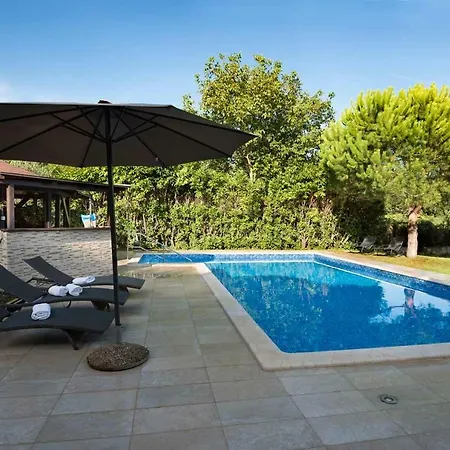Olive Garden Villa